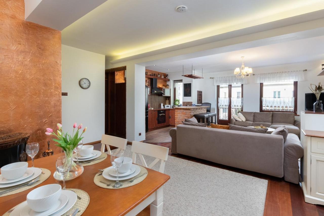 Gdynia Centrum Wyjatkowy Apartament Przy Promenadzie Z Balkonem By Noclegi Renters Exterior foto