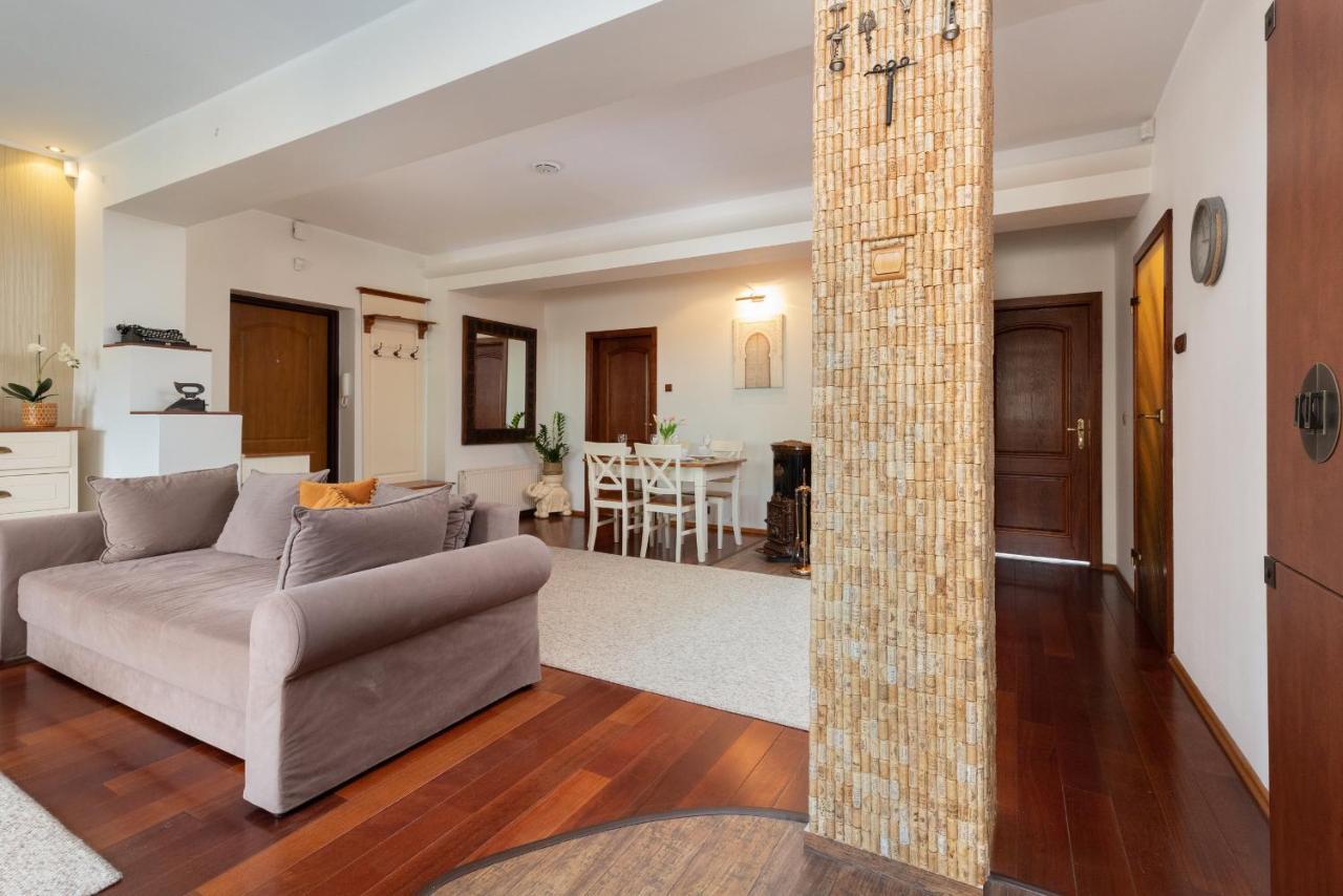 Gdynia Centrum Wyjatkowy Apartament Przy Promenadzie Z Balkonem By Noclegi Renters Exterior foto